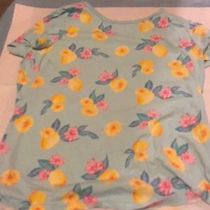 Cute flower/ lemon shirt